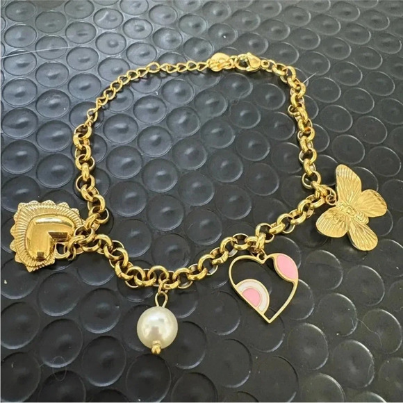 Charmed bracelet - Picture 1 of 4